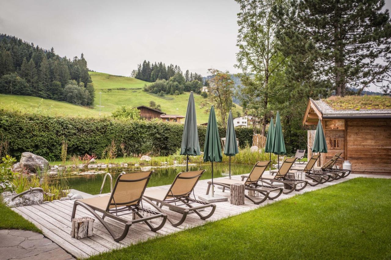 Flora - Das Kleine Gartenhotel Ellmau Exterior photo